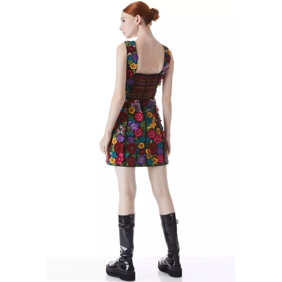 🎀SOLD🎀Alice + Olivia Lindsey Floral Embroidered Embellished Gown Dress - Picture 5 of 10